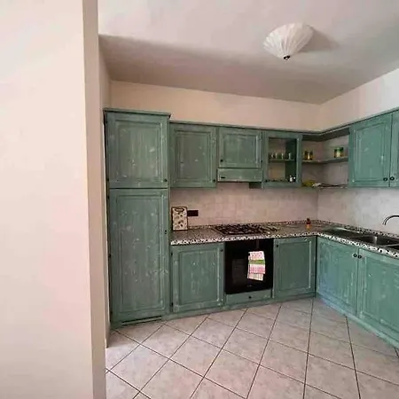 Appartamento Tranquillo Con Patio E Piscina La Caduta