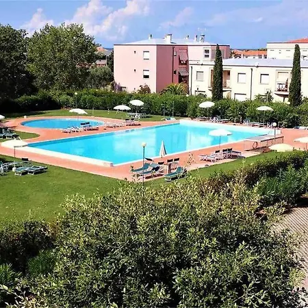 Daire Tranquillo Con Patio E Piscina *